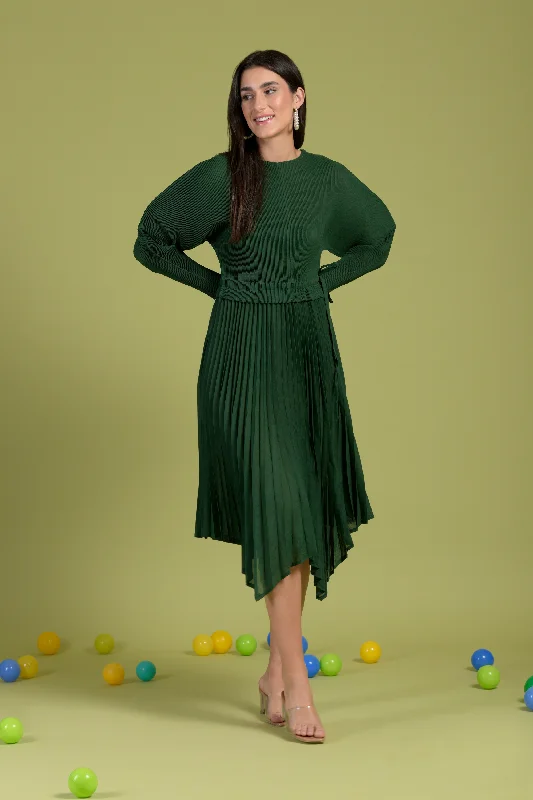 Fanny Cinched In Dress - Green Tunics Versatile all-occasion