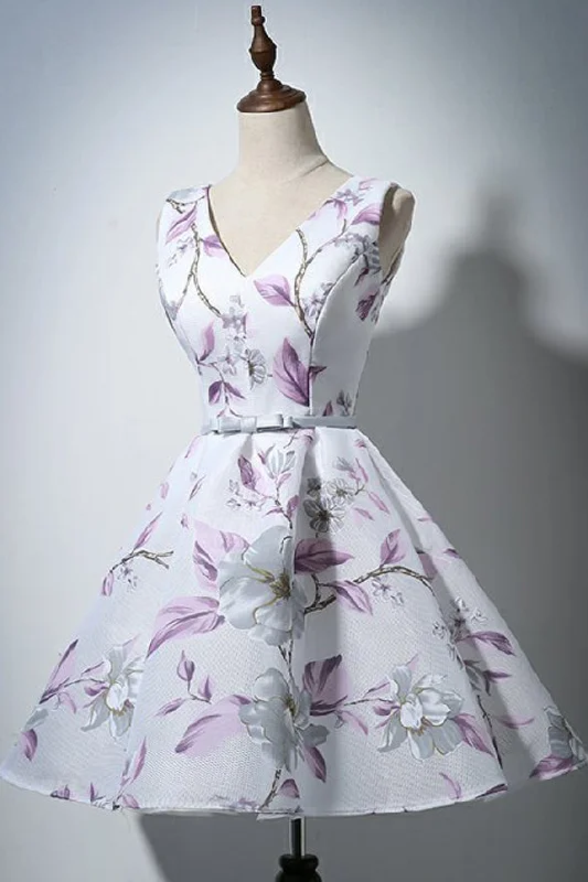 New A Line V Neck  Printed Fabric White Mini Prom Cute Dress Homecoming Dresses For Party