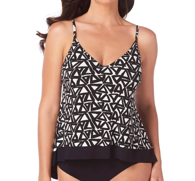 Bermuda Triangle Underwire Jolene Layered Tankini Top In Black White