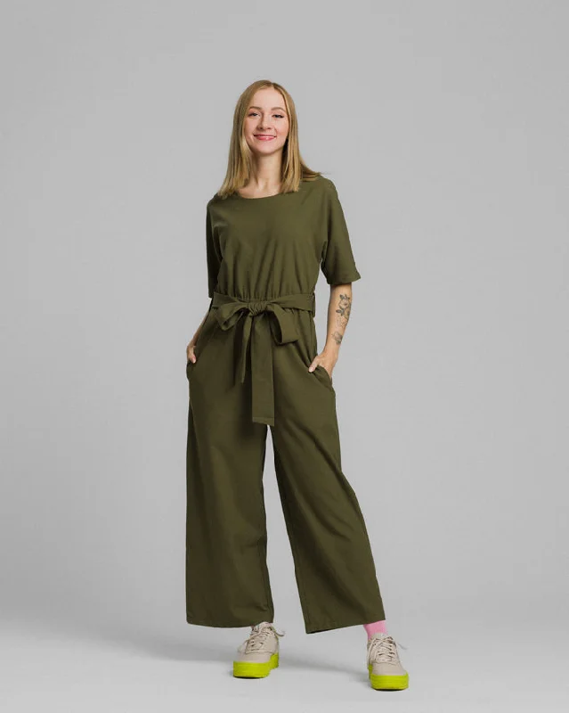 Manuela Jumpsuit Green Loose fit jumpsuit, Casual, Comfortable, Chic
