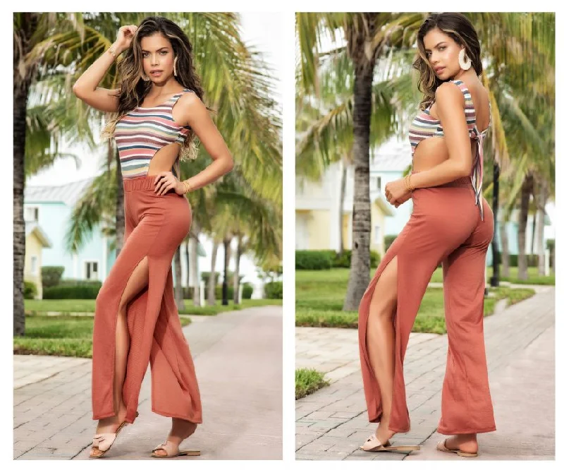 Mapale 1910 Jumpsuit Color Terracotta Color block jumpsuit, Bold design, Trendy, Chic