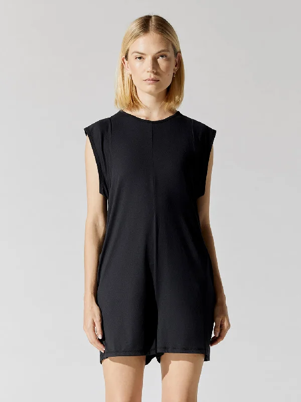 Milling Playsuit - Black Jumpsuit with pockets, Practical, Comfortable, Casual