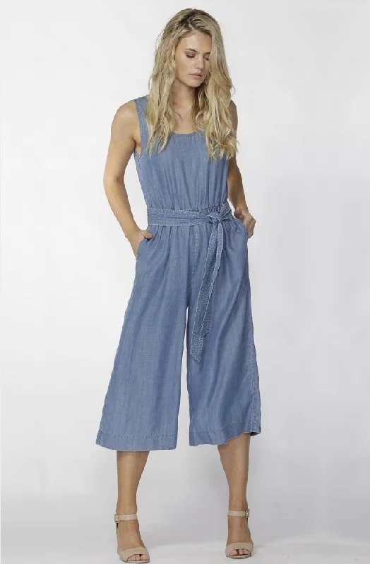 Raffinne Jumpsuit Zipper jumpsuit, Trendy, Chic, Comfortable