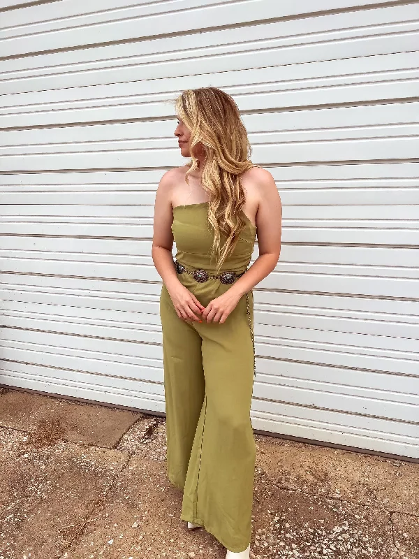 Summer Feeling Jumpsuit Casual jumpsuit, Relaxed fit, Summer style, Trendy
